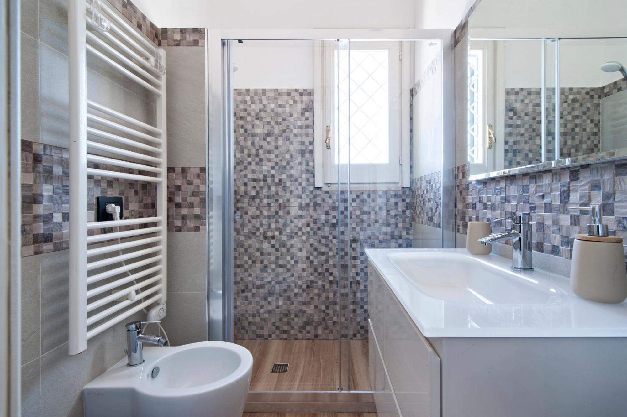 לצ'ה The Golden Hour, Luxury Apartment With A Panoramic View מראה חיצוני תמונה