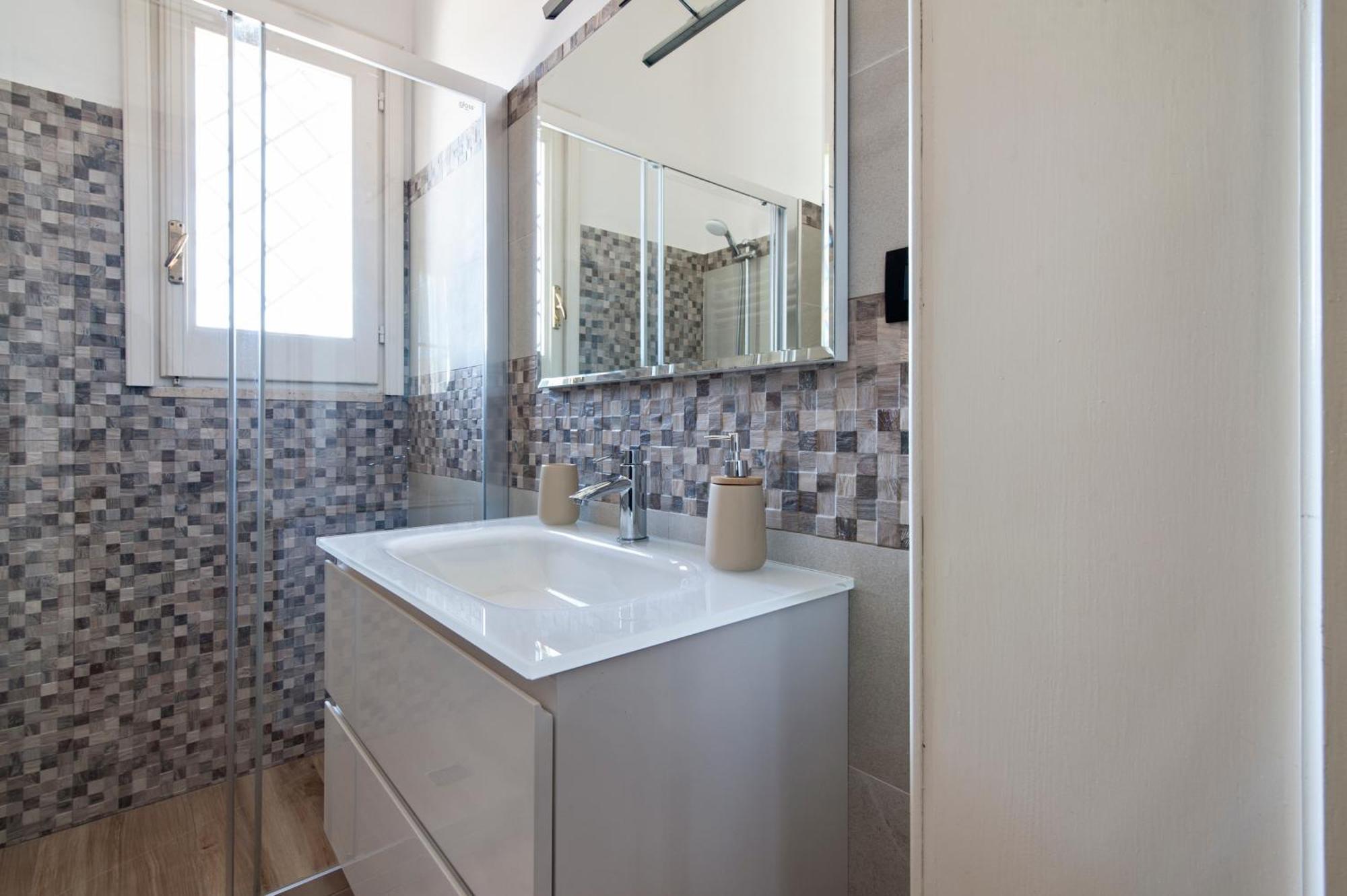 לצ'ה The Golden Hour, Luxury Apartment With A Panoramic View מראה חיצוני תמונה
