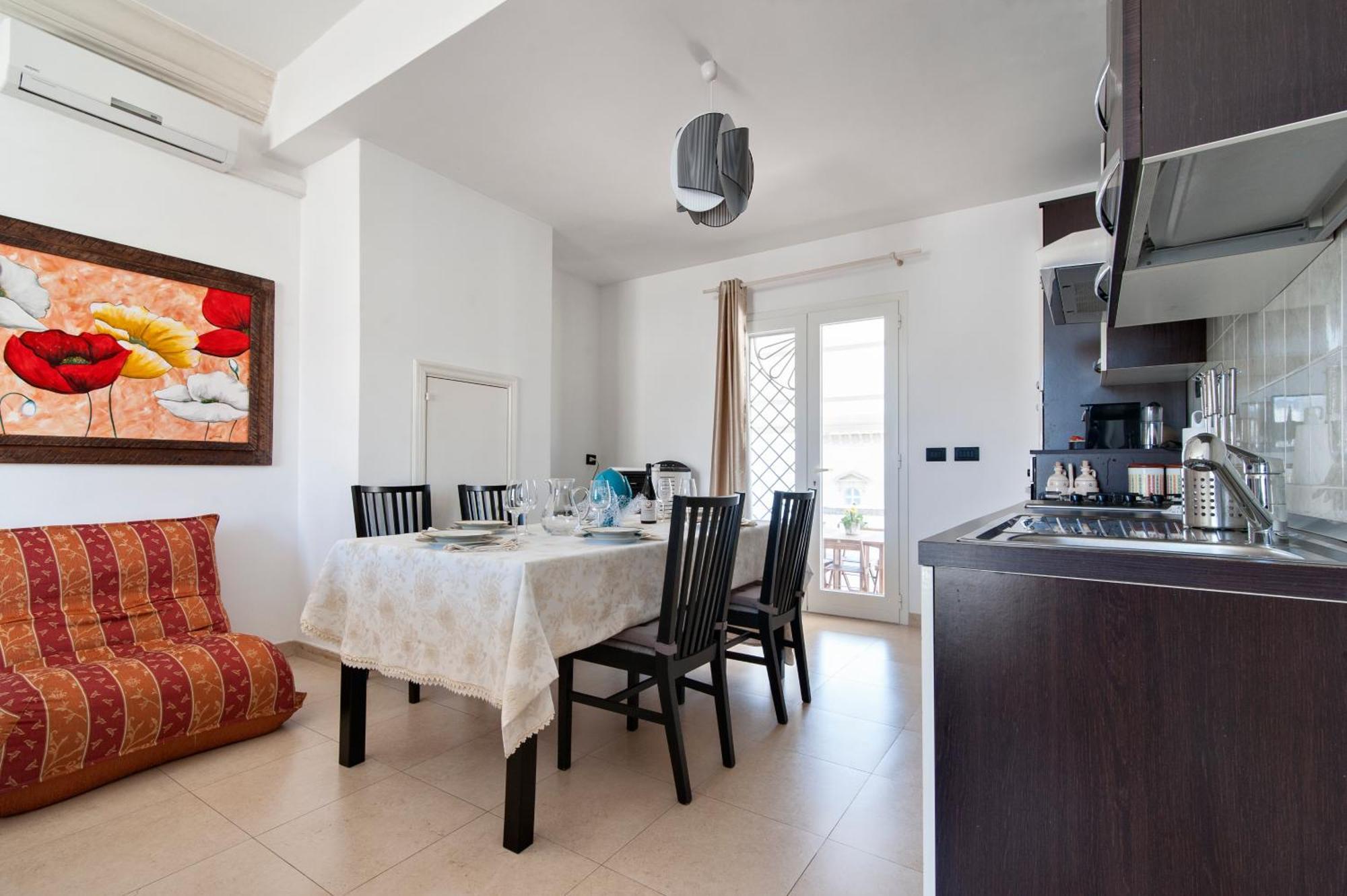 לצ'ה The Golden Hour, Luxury Apartment With A Panoramic View מראה חיצוני תמונה
