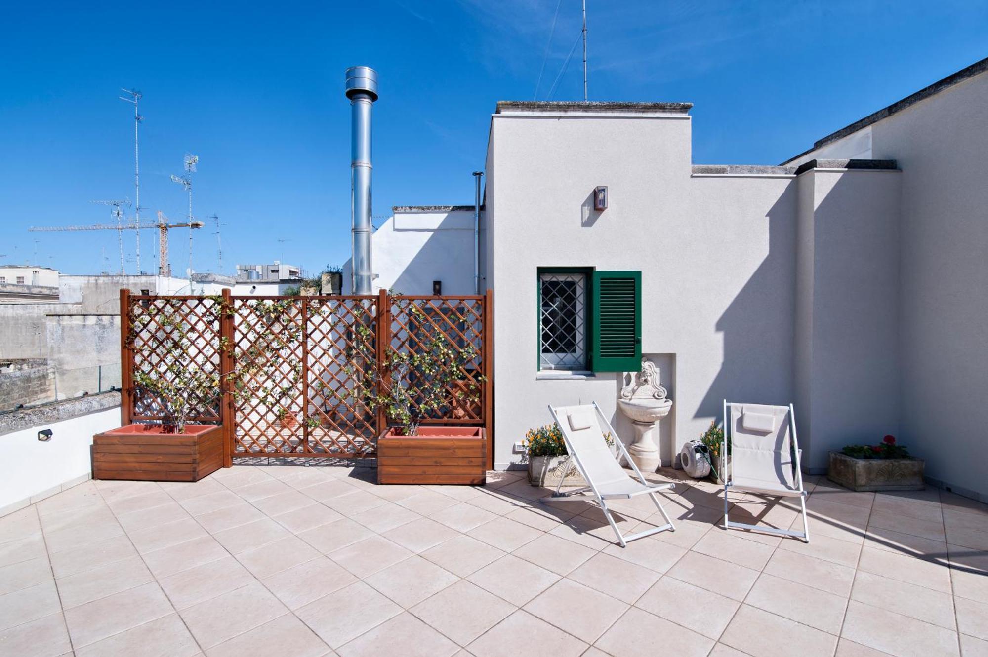לצ'ה The Golden Hour, Luxury Apartment With A Panoramic View מראה חיצוני תמונה