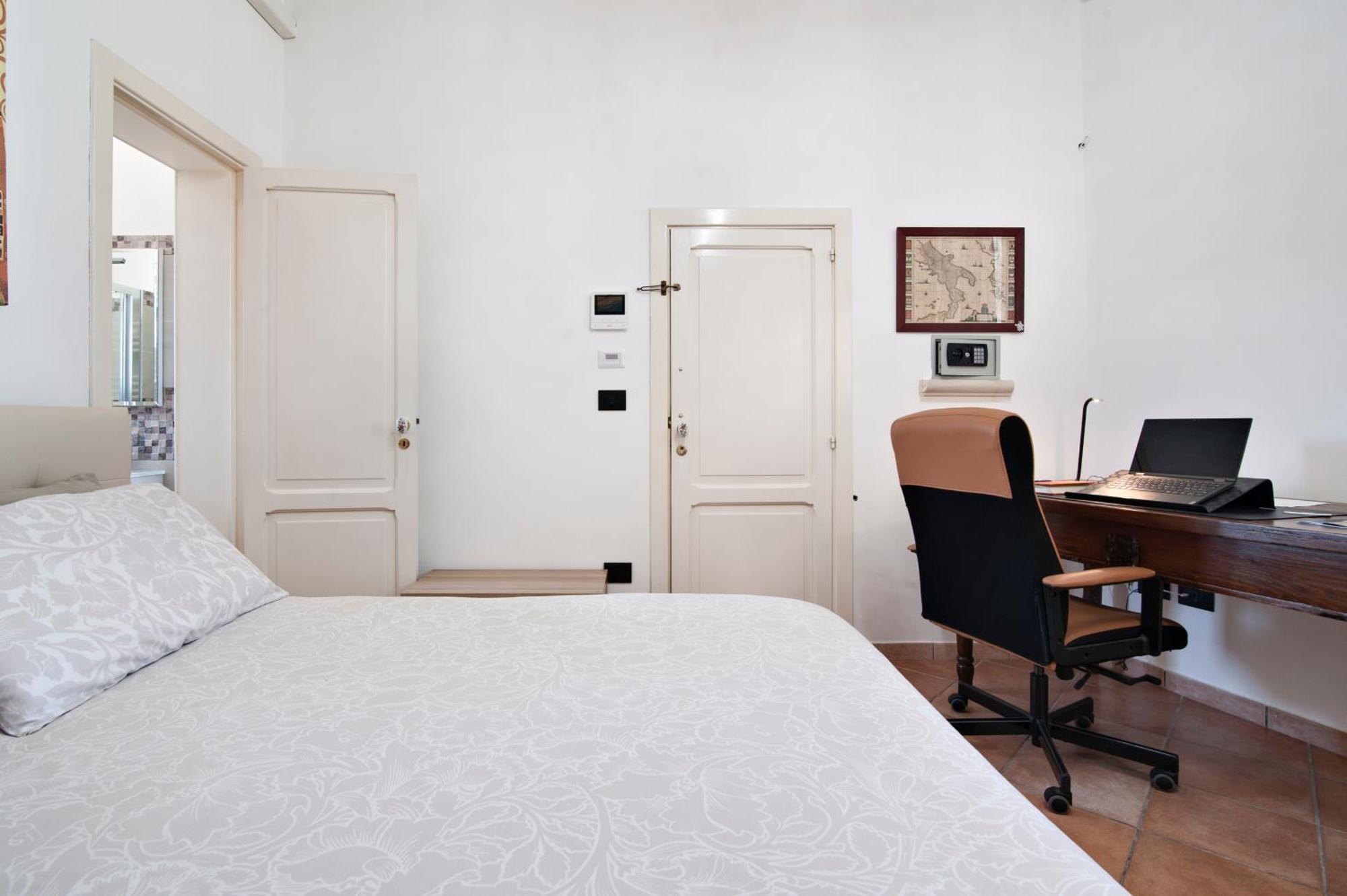 לצ'ה The Golden Hour, Luxury Apartment With A Panoramic View מראה חיצוני תמונה